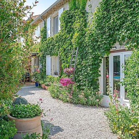 Chambres D'Hotes Et Gites Le Mas Mellou Orange  Eksteriør bilde