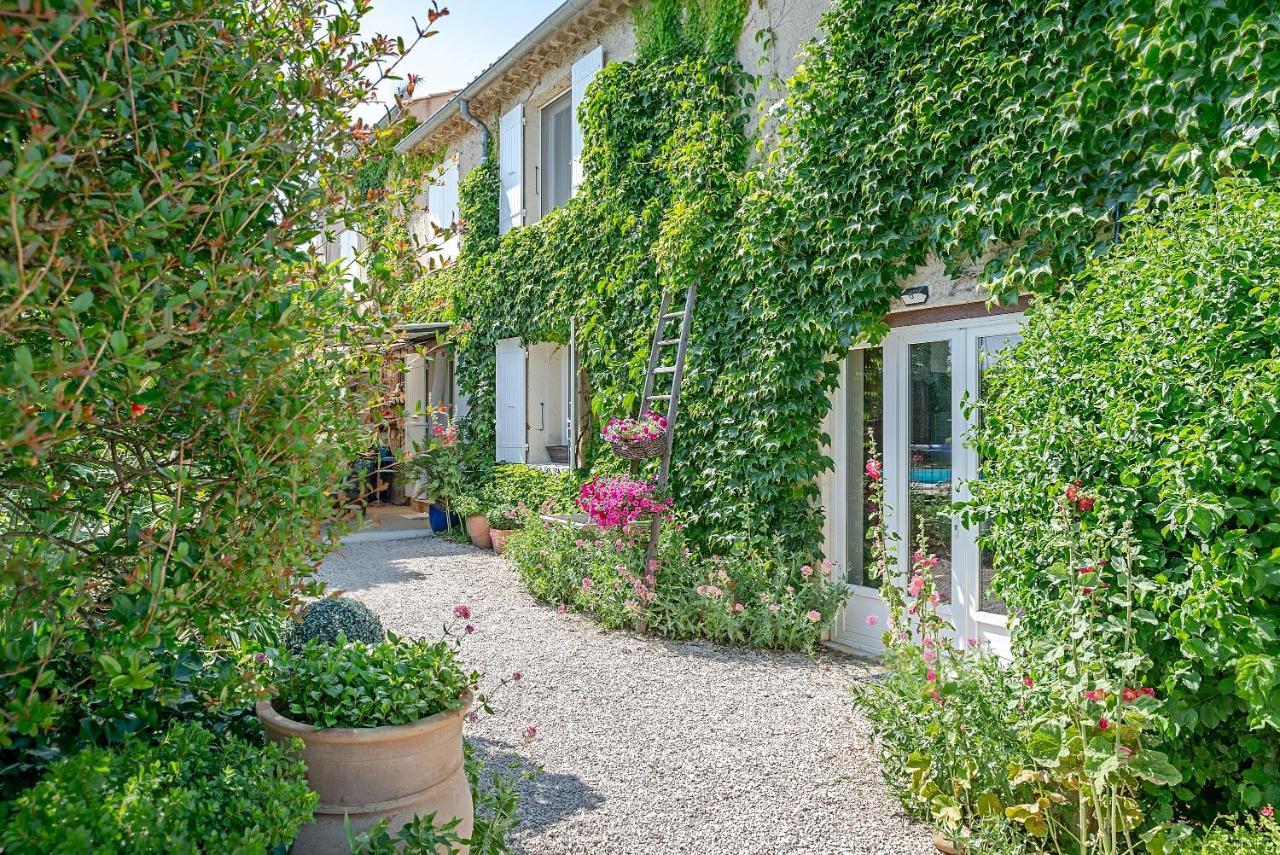Chambres D'Hotes Et Gites Le Mas Mellou Orange  Eksteriør bilde