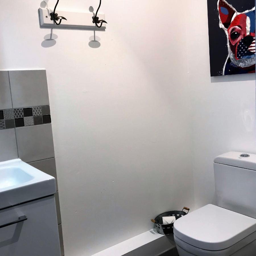 Chambres D'Hotes Et Gites Le Mas Mellou Orange  Eksteriør bilde
