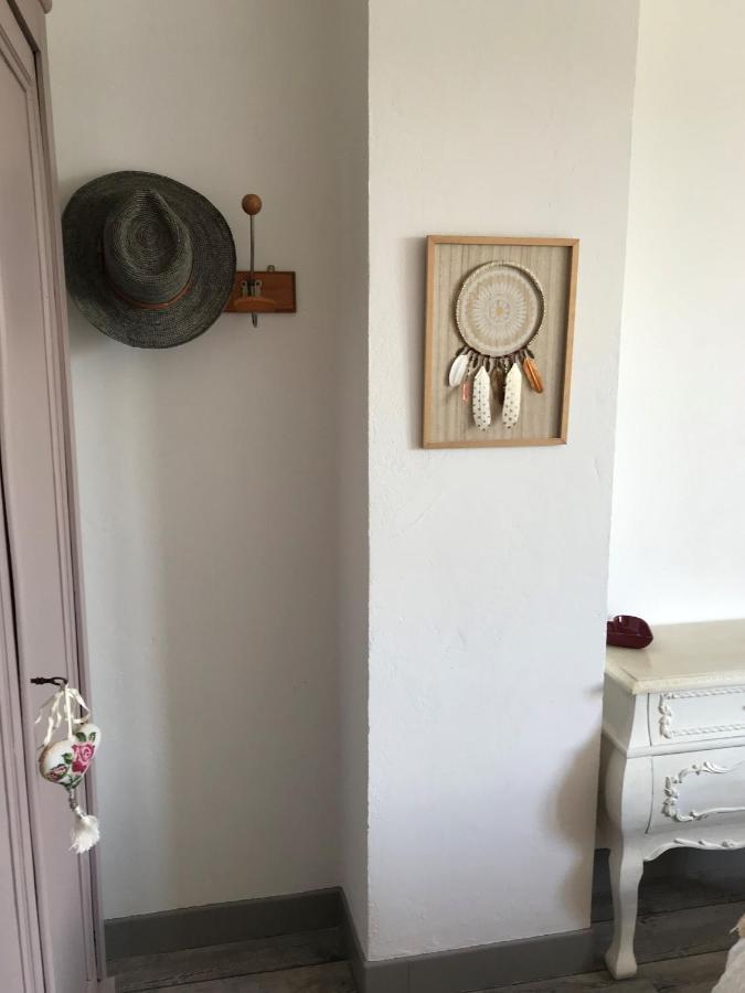 Chambres D'Hotes Et Gites Le Mas Mellou Orange  Eksteriør bilde