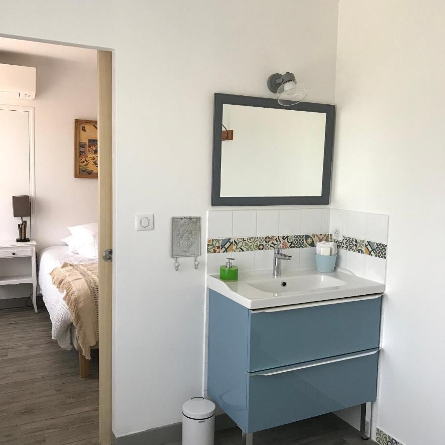 Chambres D'Hotes Et Gites Le Mas Mellou Orange  Eksteriør bilde