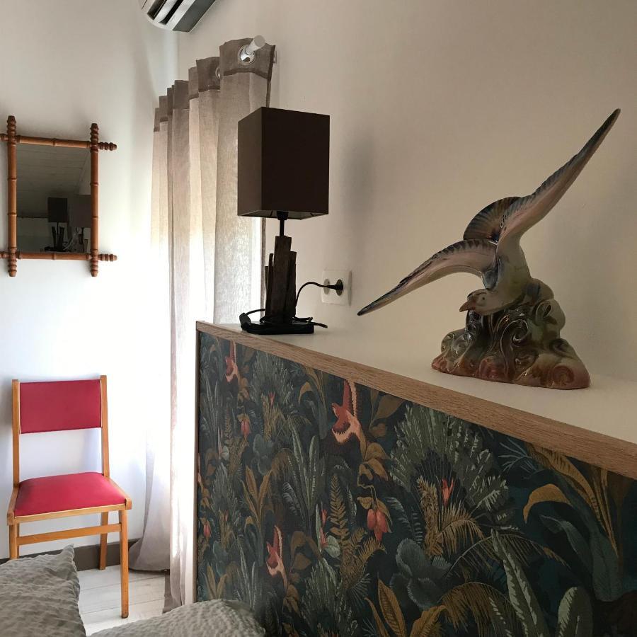 Chambres D'Hotes Et Gites Le Mas Mellou Orange  Eksteriør bilde