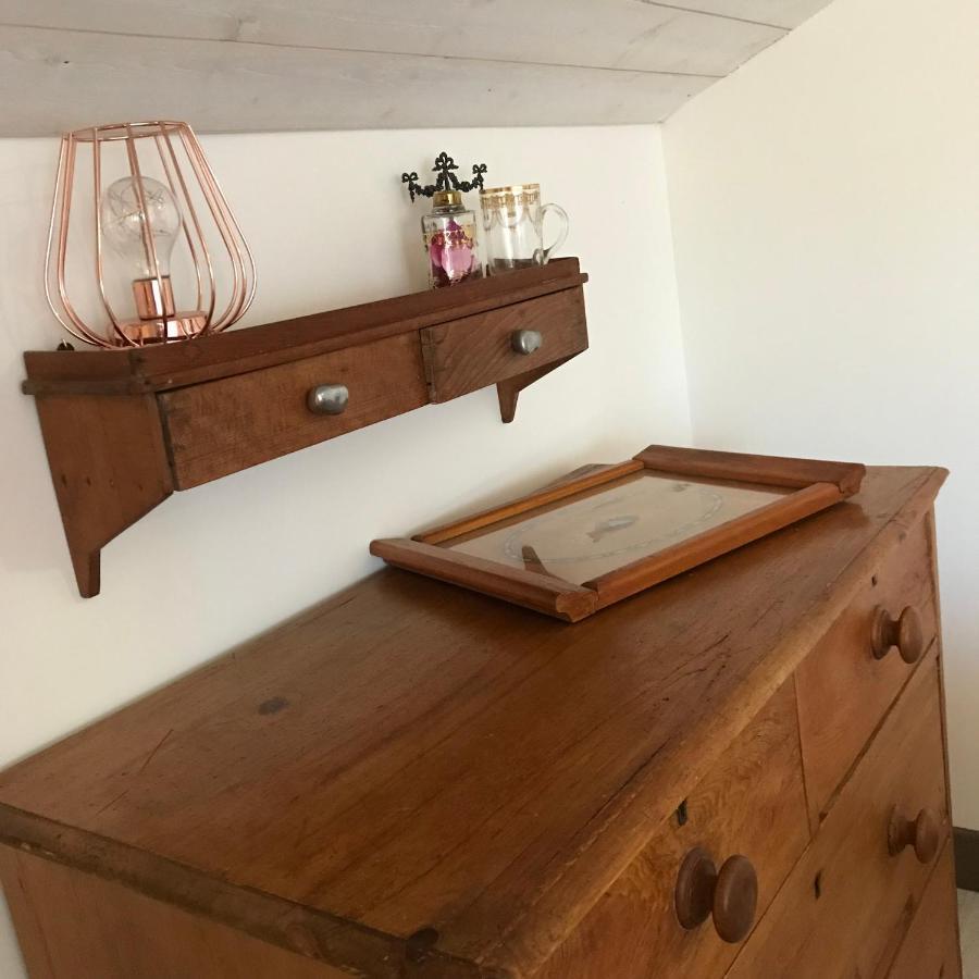 Chambres D'Hotes Et Gites Le Mas Mellou Orange  Eksteriør bilde